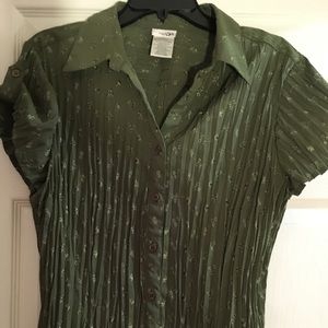 4/$12 Large ladies top